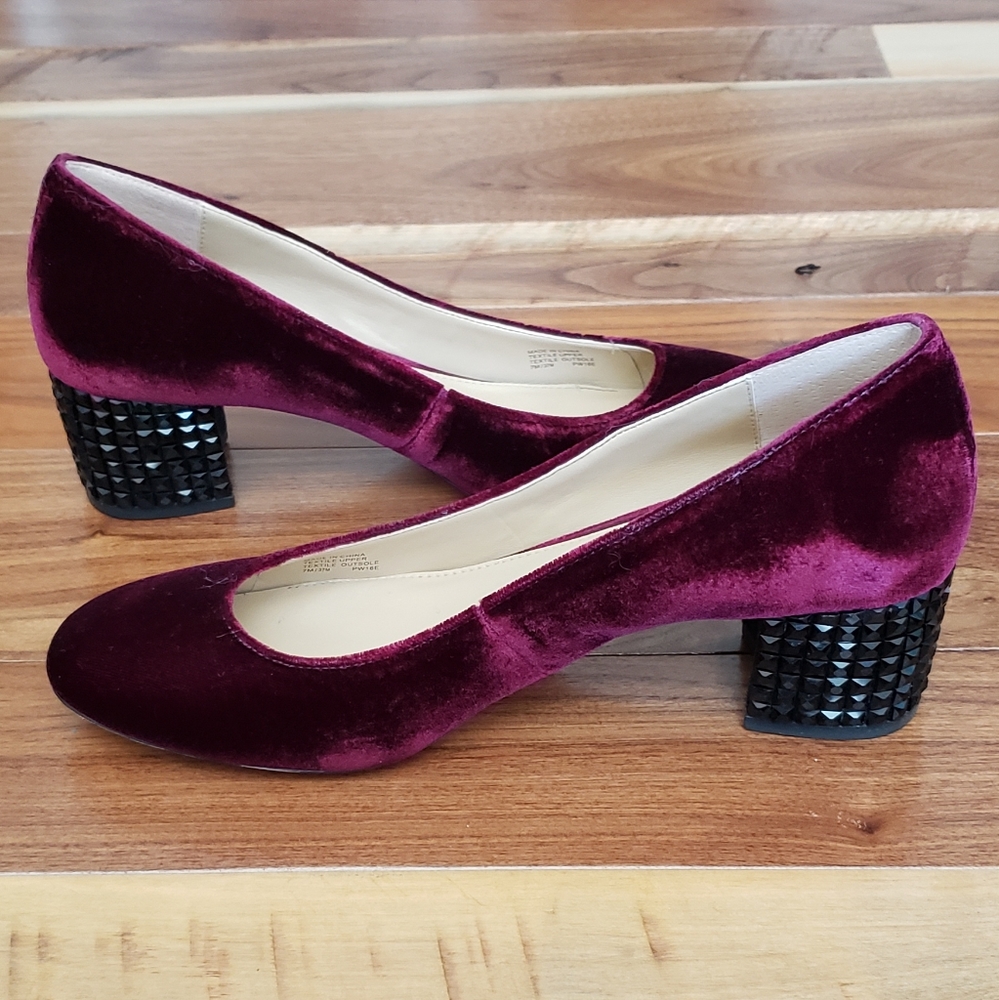 MK Arabella Studded Pump